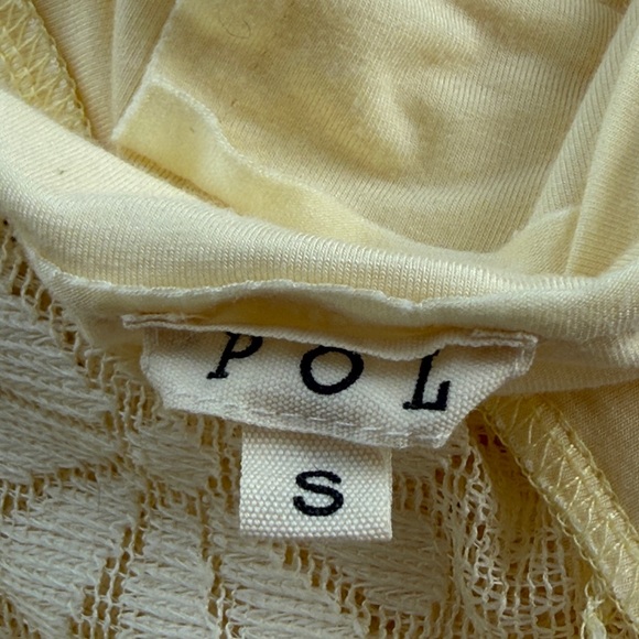 POL Soft yellow high low relaxed fit oversized top lace inserts light yellow - Picture 3 of 15
